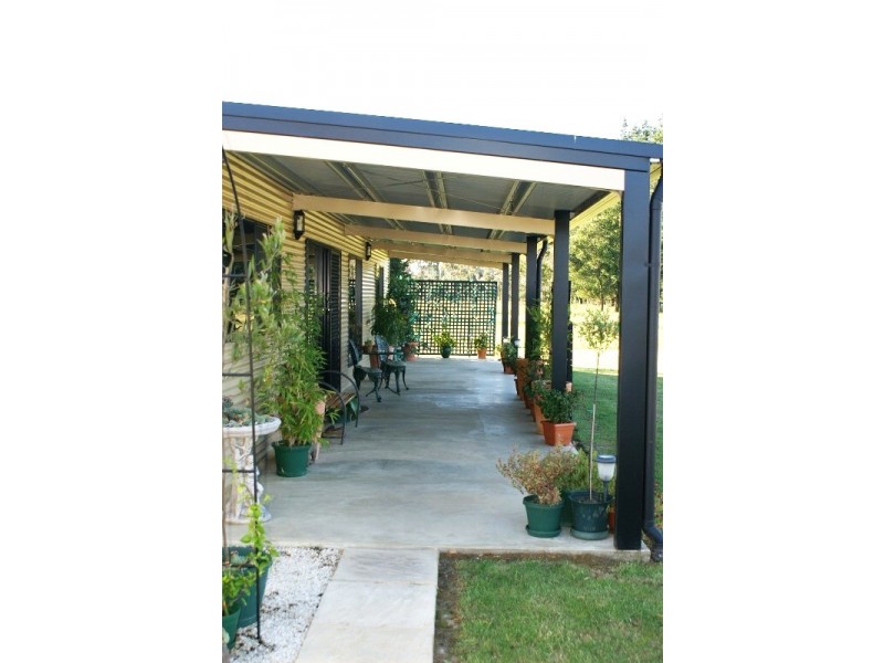 Latrobe TAS 7307