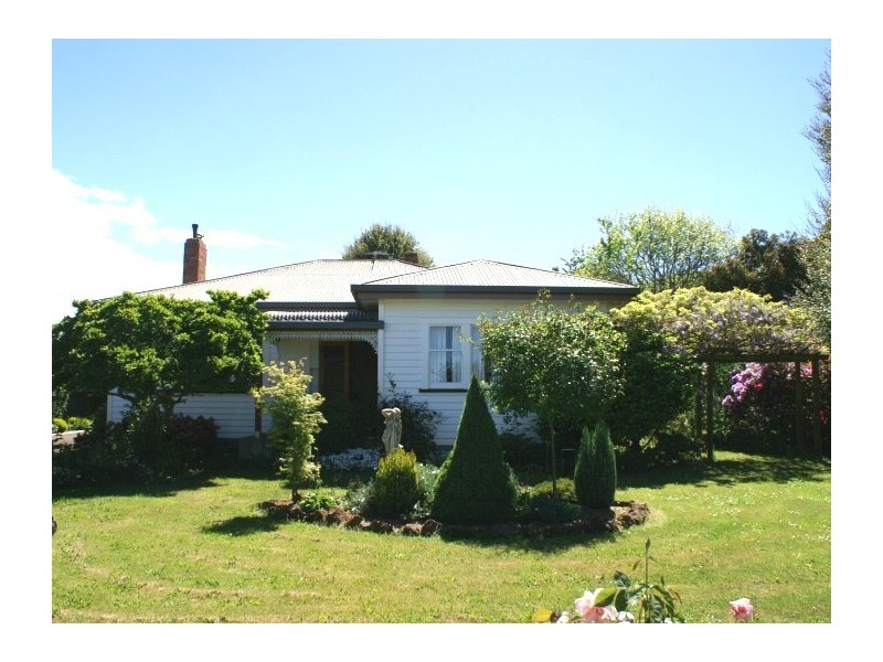 62 Barrington Rd, Sheffield TAS 7306