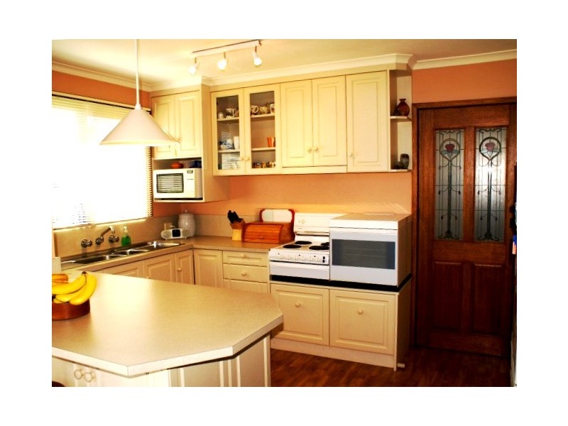 5  Toorak Place, Devonport TAS 7310