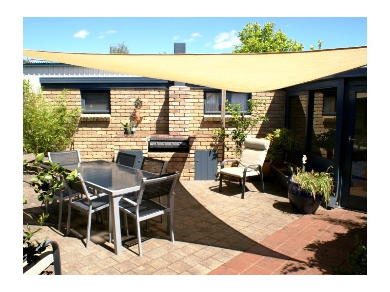 5  Toorak Place, Devonport TAS 7310