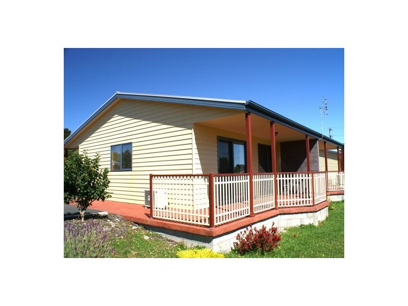 Strahan TAS 7468