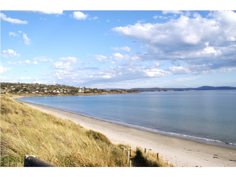 5 Nerine, Primrose Sands TAS 7173