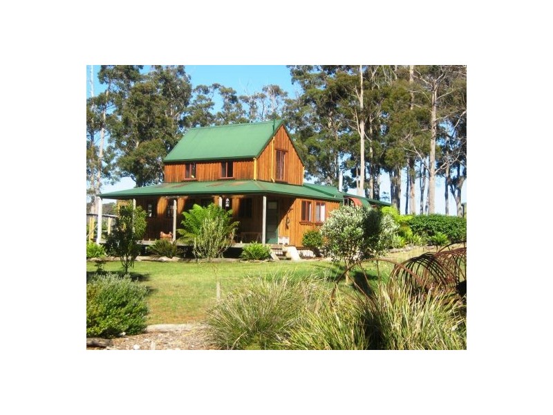 Latrobe TAS 7307