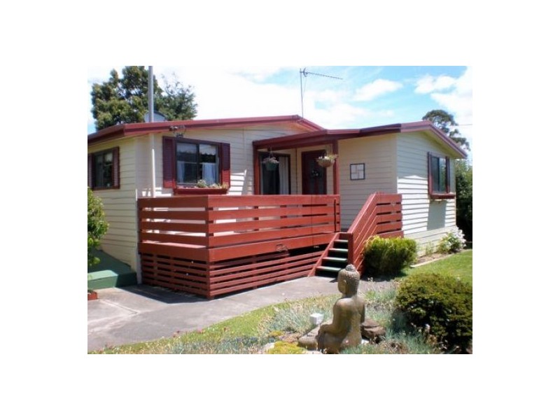 Latrobe TAS 7307