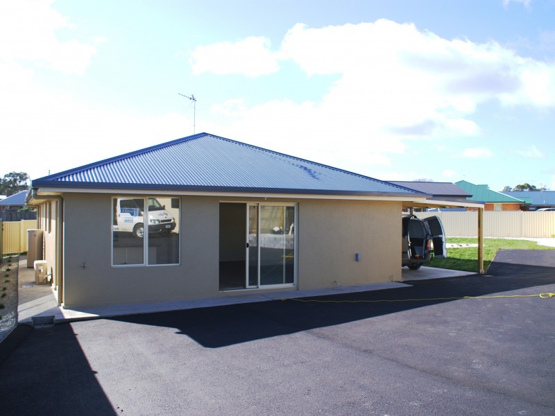 Latrobe TAS 7307