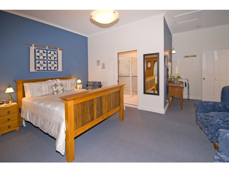 2720 Huon Highway, Huonville TAS 7109