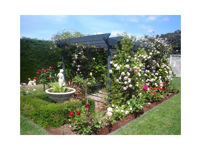 2720 Huon Highway, Huonville TAS 7109