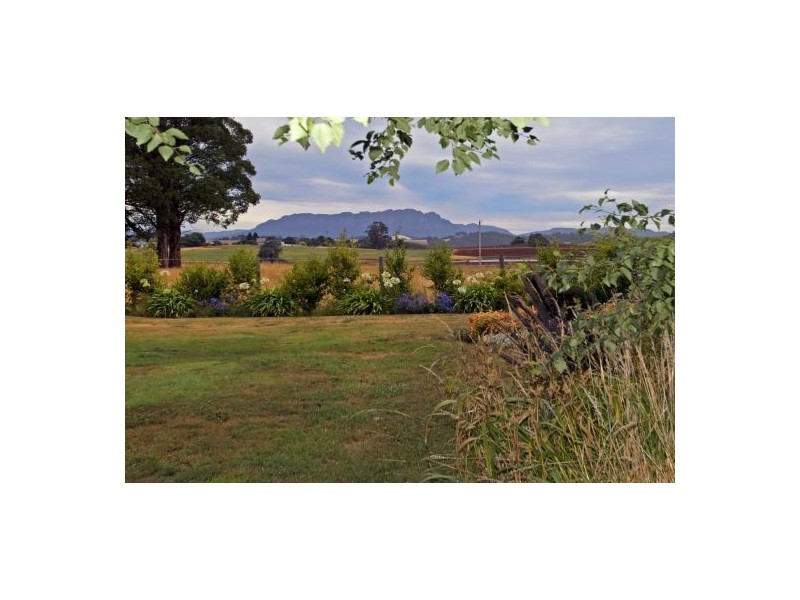 1468  Sheffield Rd, Barrington TAS 7306