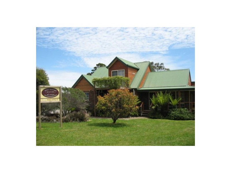 15 Reid St, Strahan TAS 7468