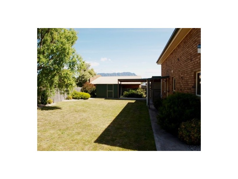 22 Duff Drive, Sheffield TAS 7306
