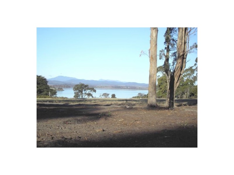Clarence Point TAS 7270