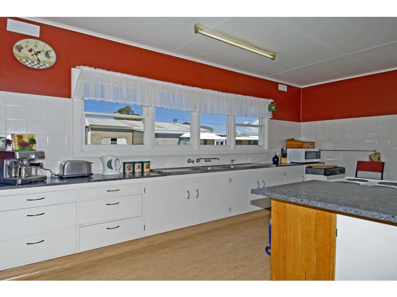 71 Cecilia St, St Helens TAS 7216