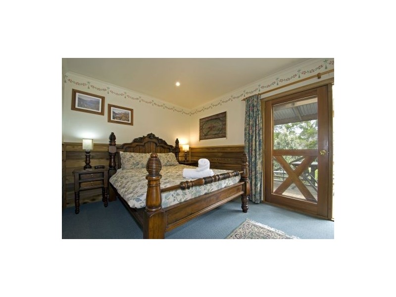 1422 Cradle Mountain Rd, Moina TAS 7310