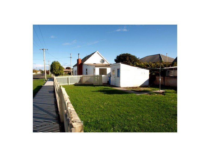 11 Cotton St, Latrobe TAS 7307