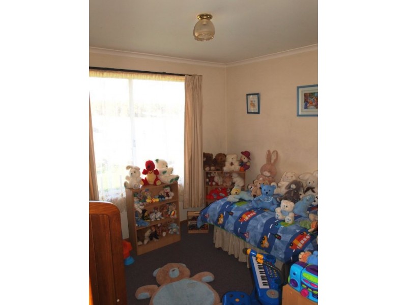Latrobe TAS 7307