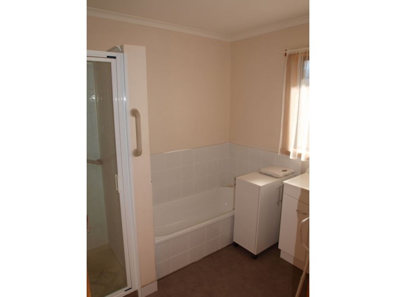 1/14  Moore Street, Ulverstone TAS 7315