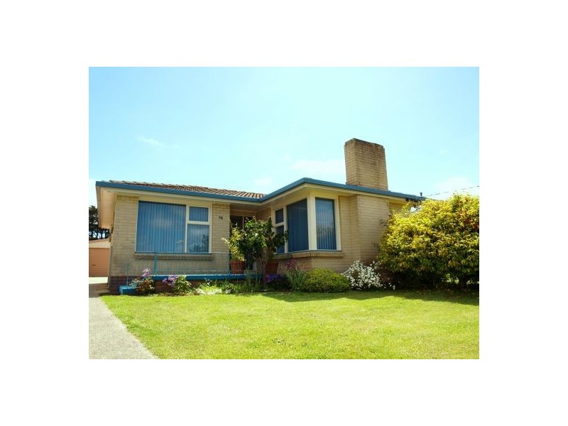 98 Berrigan, Devonport TAS 7310