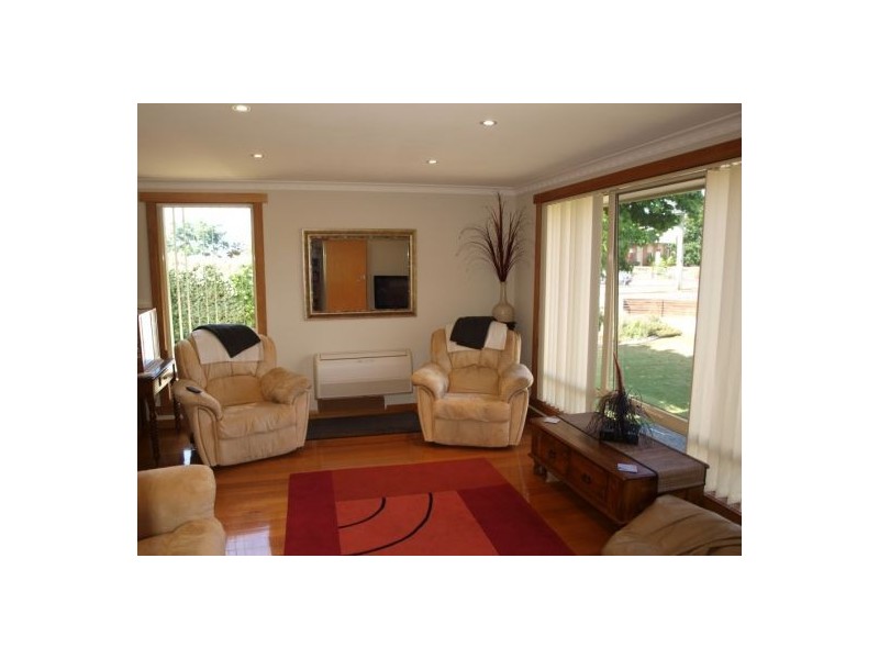 4 Cross St, East Devonport TAS 7310