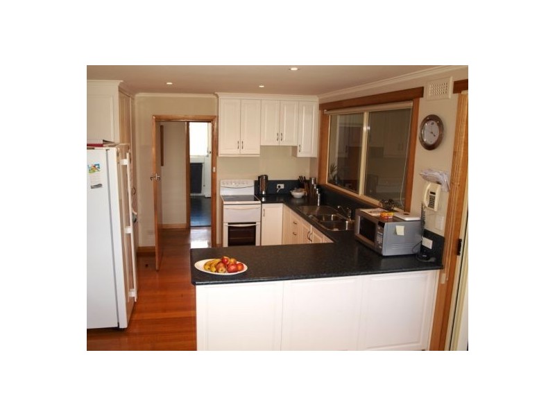 4 Cross St, East Devonport TAS 7310