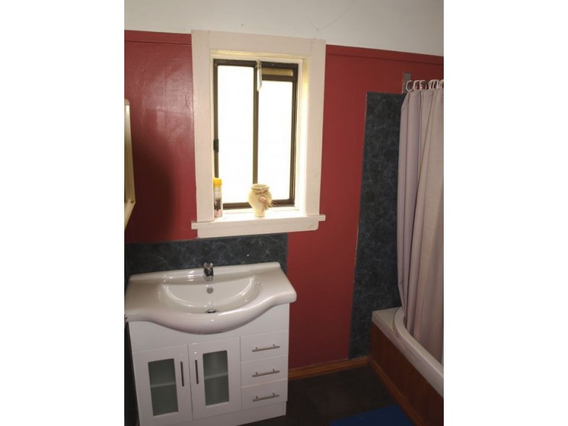 37 Giblin St, Railton TAS 7305