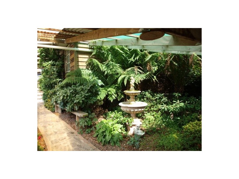 Elizabeth Town TAS 7304