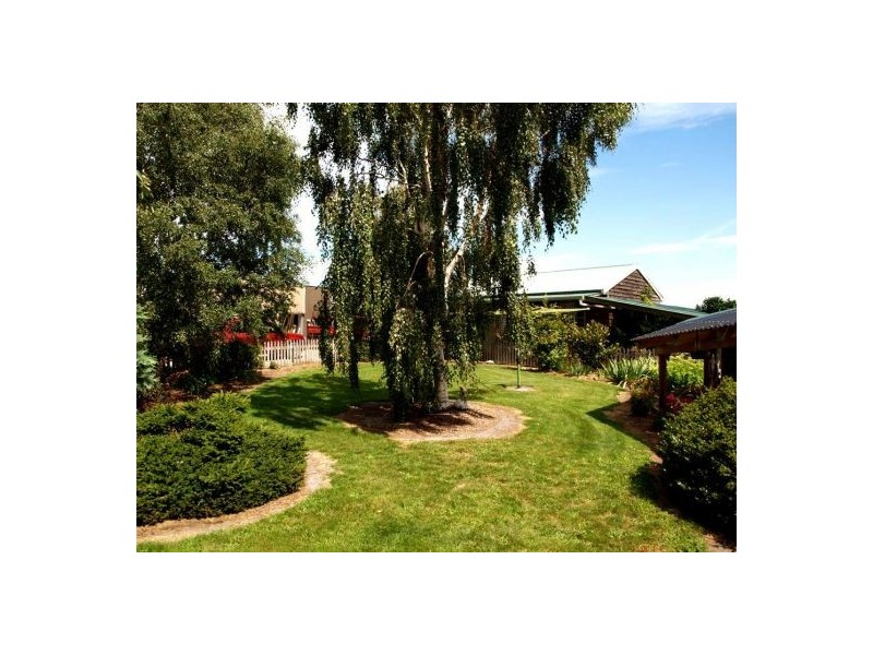 Elizabeth Town TAS 7304