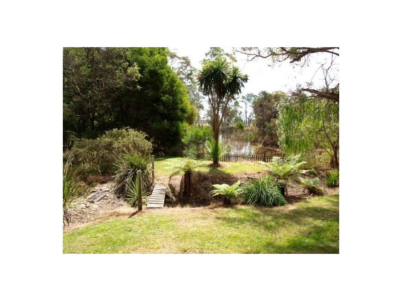 Elizabeth Town TAS 7304