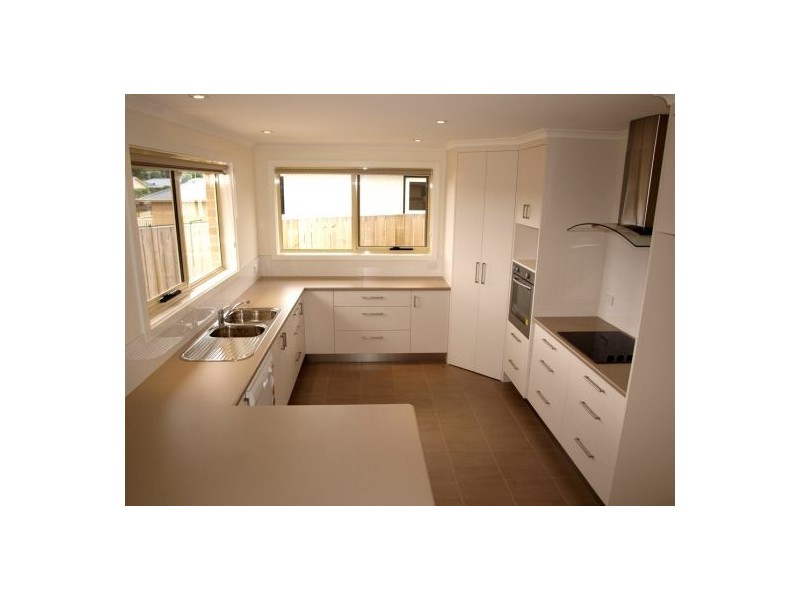 9 Earl Grove, Latrobe TAS 7307