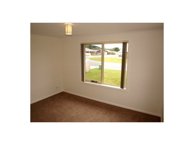 9 Earl Grove, Latrobe TAS 7307