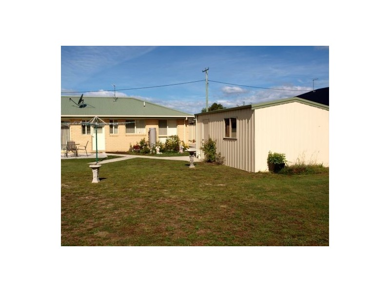 196 Percival St, Latrobe TAS 7307
