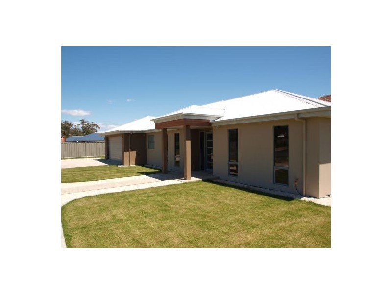 56 Laura, Latrobe TAS 7307