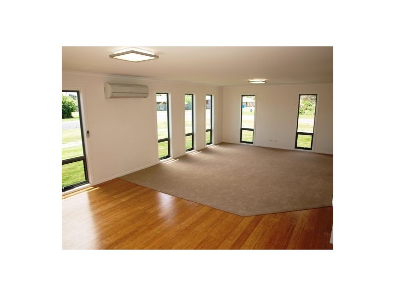 56 Laura, Latrobe TAS 7307