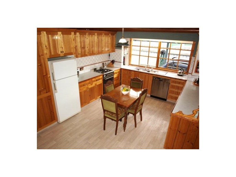 34 George St, Latrobe TAS 7307