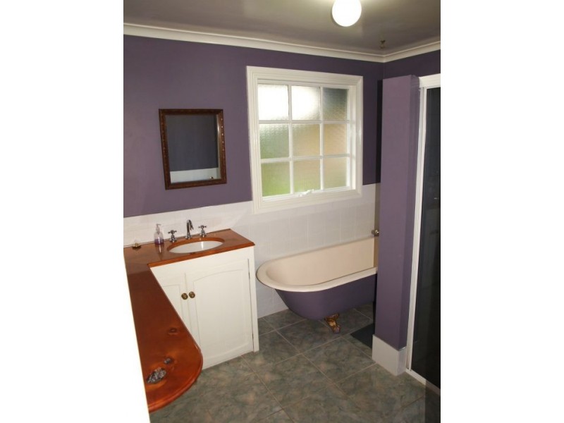 34 George St, Latrobe TAS 7307