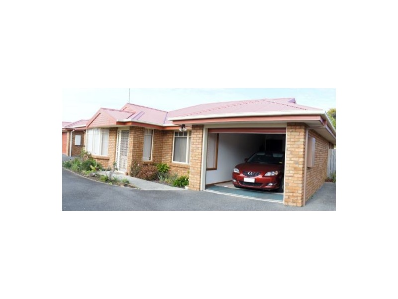 2/120 North Fenton Street, Devonport TAS 7310