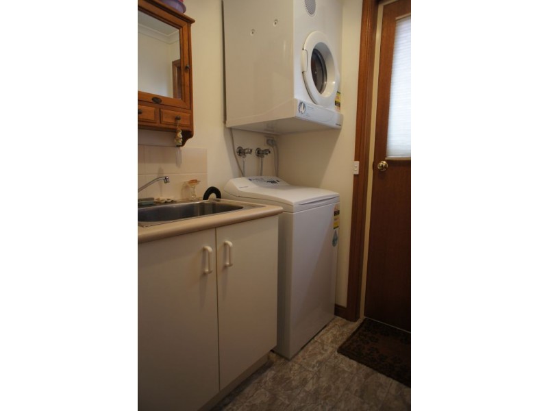 2/120 North Fenton Street, Devonport TAS 7310