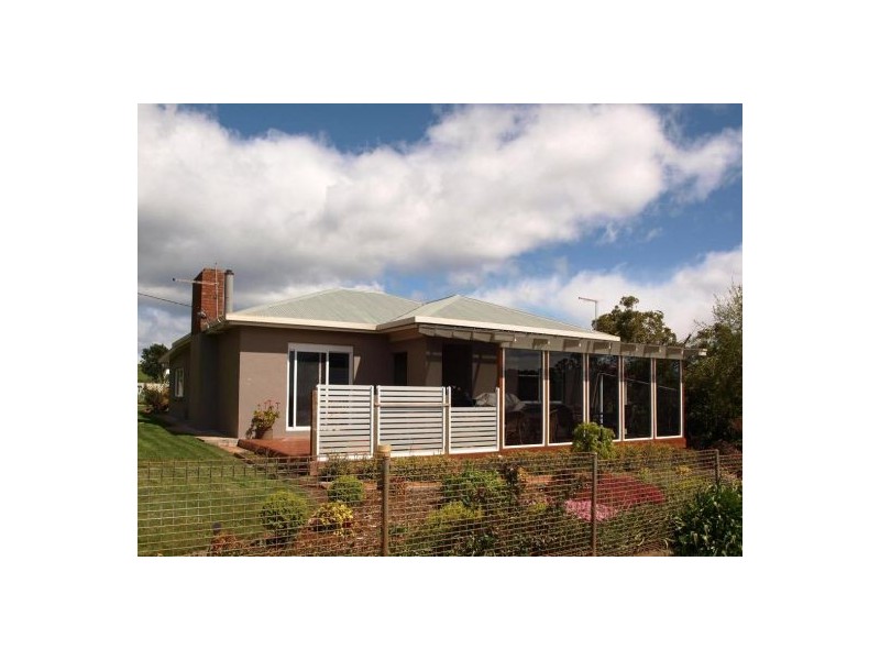 Latrobe TAS 7307