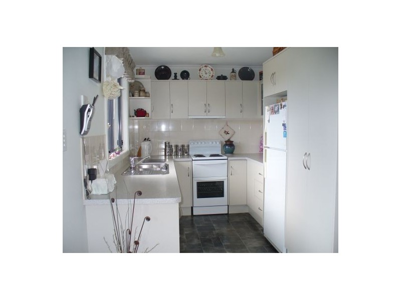 10 Oakden Place, Greens Beach TAS 7270