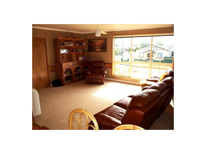 6 TWISS STREET, Latrobe TAS 7307