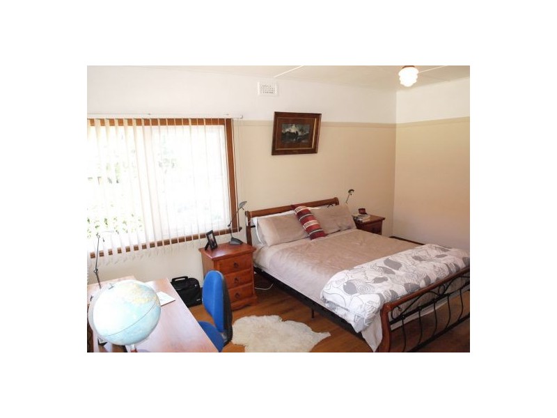 9 Henry St, Sheffield TAS 7306