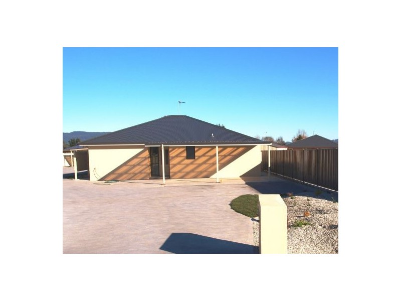 1-14 Earl Grove, Latrobe TAS 7307