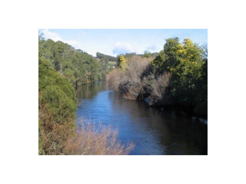 393 Leith Road, Forth TAS 7310