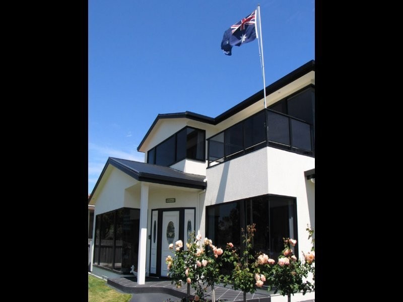 31 Victoria Parade, Devonport TAS 7310