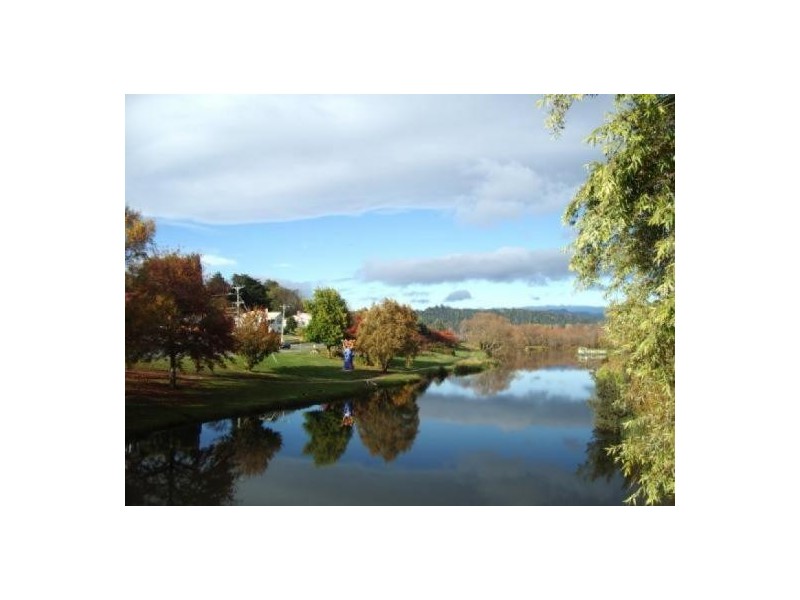 19 WEST PARADE, Deloraine TAS 7304