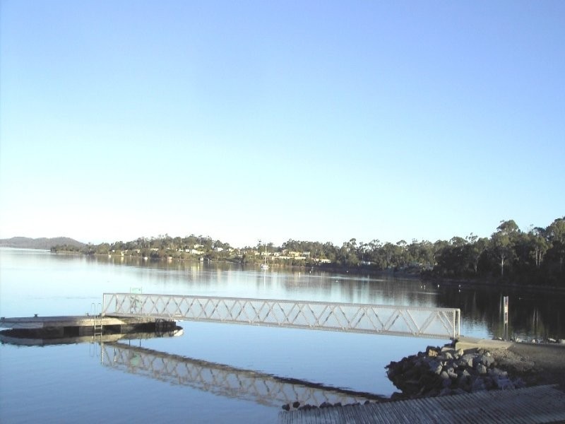 6 Anchor Bay, Clarence Point TAS 7270