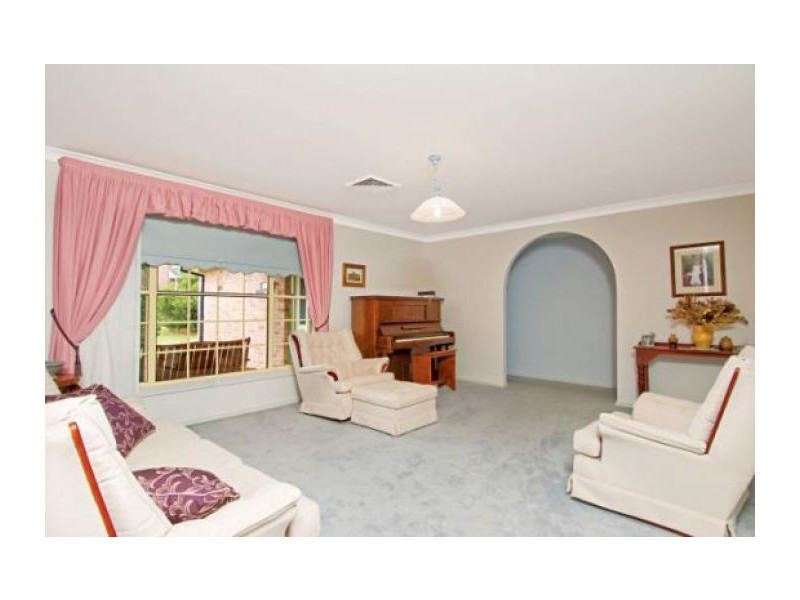 20 Woodgrove Ave, Cherrybrook NSW 2126