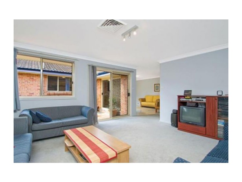 20 Woodgrove Ave, Cherrybrook NSW 2126