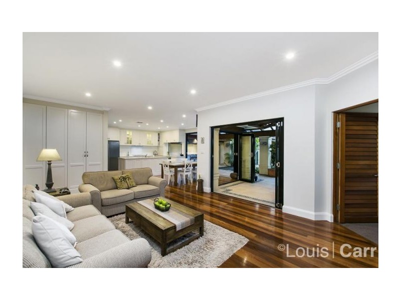 8 Kingscott Place, Castle Hill NSW 2154