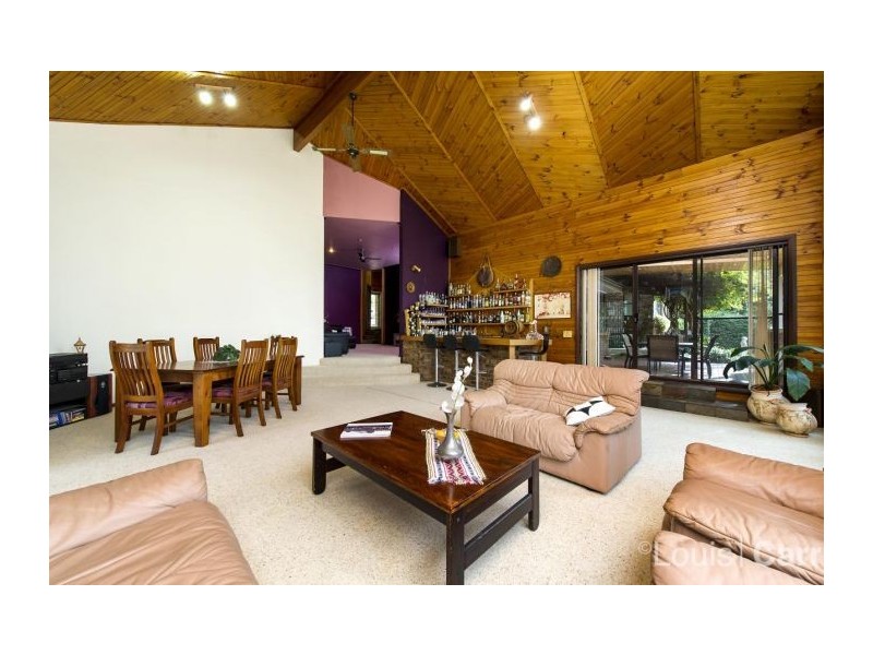 18 Hyde Avenue, Glenhaven NSW 2156