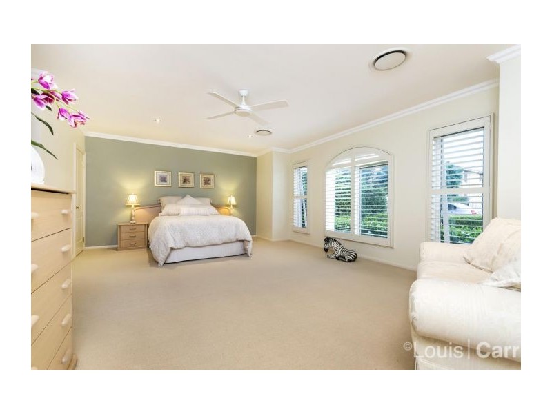 37 St Pauls Avenue, Castle Hill NSW 2154